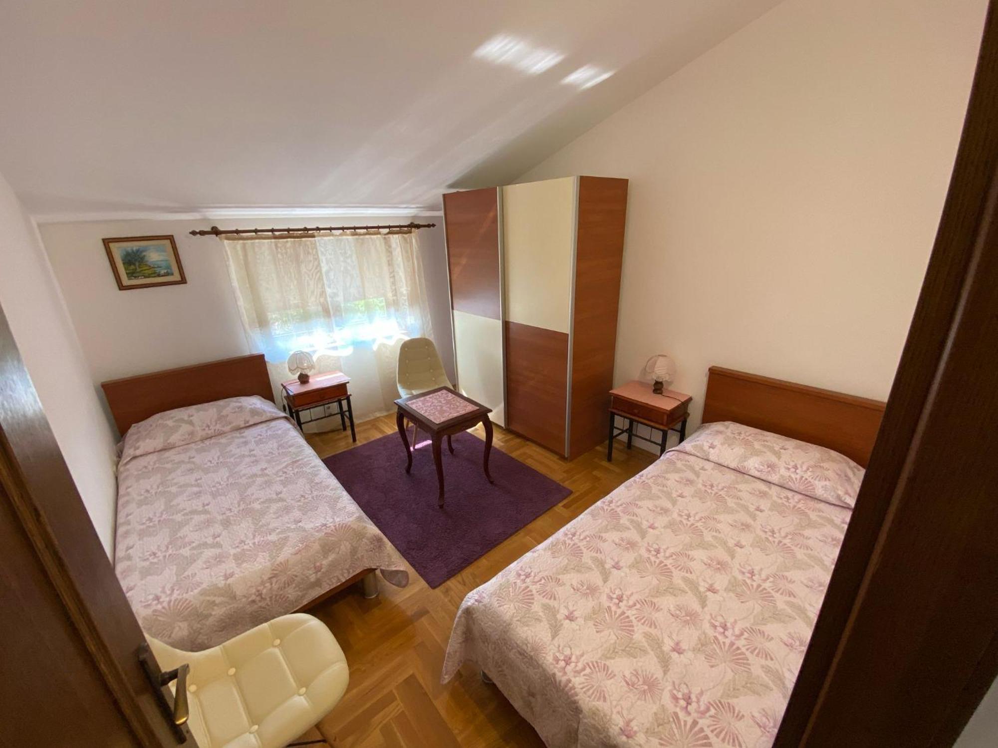 Purple House Apartment Pula Exterior photo